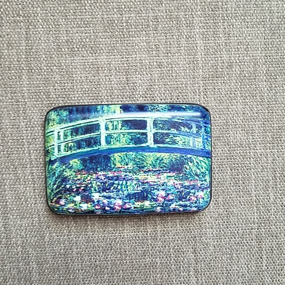 Armored wallet